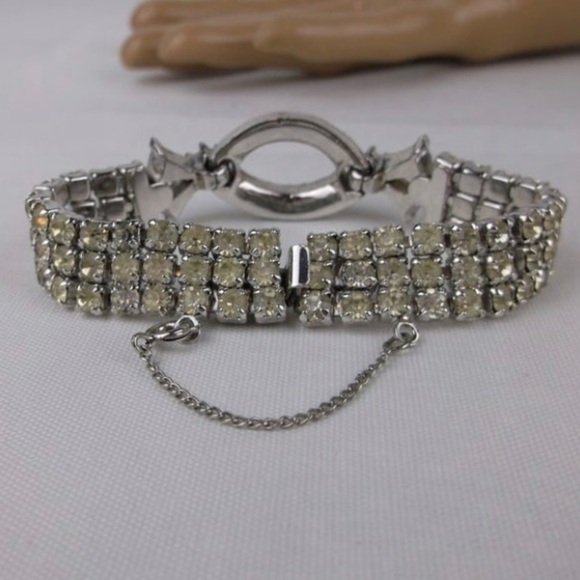 1940s Designer High End Quality Rhinestone Bracelet 7” - Picture 3 of 5